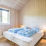 10 Person Holiday Home In Hemmet *