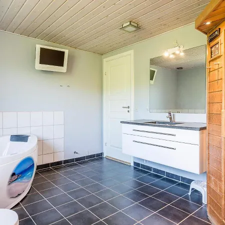 Semesterbostad 10 Person Holiday Home In Hemmet
