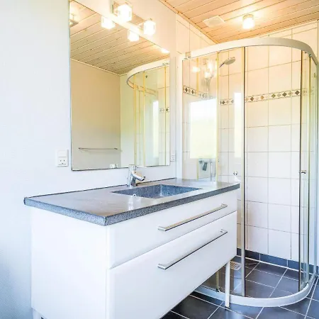 10 Person Holiday Home In Hemmet Хеммет
