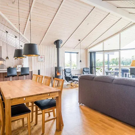 10 Person Holiday Home In Hemmet *