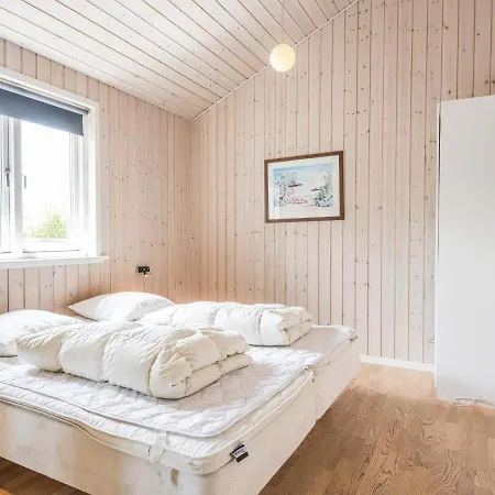 10 Person Holiday Home In Hemmet * Хеммет