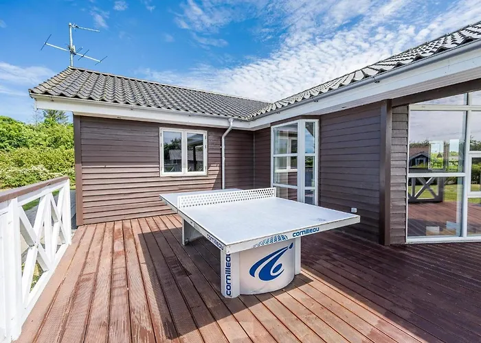 10 Person Holiday Home In Hemmet * Hemmet